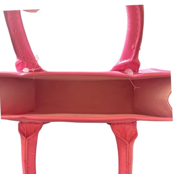 🎄CHRISTMAS GIFTS🎄NWT-FAO SCHWARTZ-ROCKEFELLER HANDBAG & SUPER SMALLS JEWELRY SET - Picture 4 of 6